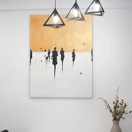 Cozy With Cooking Apartment