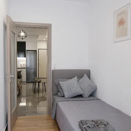 Cozy With Cooking Apartment *